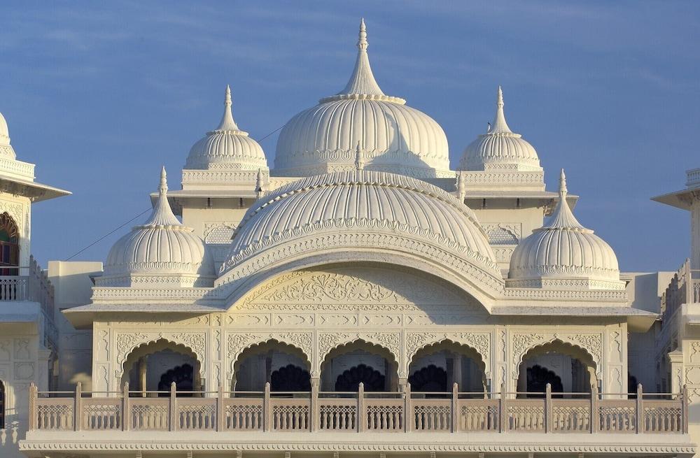 Shiv Vilas Resort Jaipur Bagian luar foto